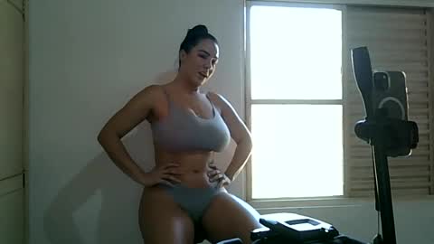 Snapshot of anabelenogueira1 chatting on August 6, 2:08 pm anabelenogueira1 online show from August 6, 2:08 pm