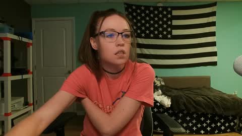 Anabelleleigh online show from February 25, 3:27 am