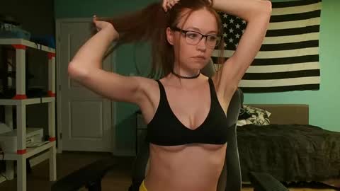 Snapshot of anabelleleigh chatting on April 21, 1:53 am Anabelleleigh online show from April 21, 1:53 am