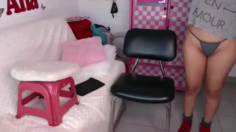 Ana online show from November 19, 10:37 am