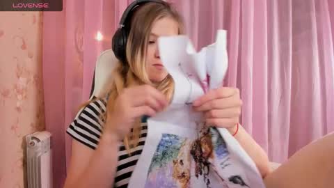 AnabelMelody online show from October 22, 6:35 am