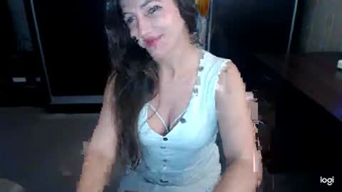 Snapshot of anabelsweet chatting on July 12, 1:18 am Milana online show from July 12, 1:18 am