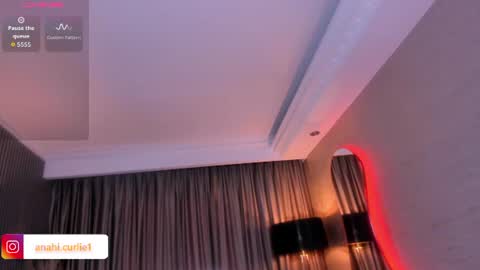 Snapshot of anahi_curlie1 chatting on June 12, 11:09 am Anahi Curlie online show from June 12, 11:09 am