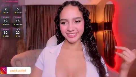 Snapshot of anahi_curlie1 chatting on June 19, 11:14 am Anahi Curlie online show from June 19, 11:14 am