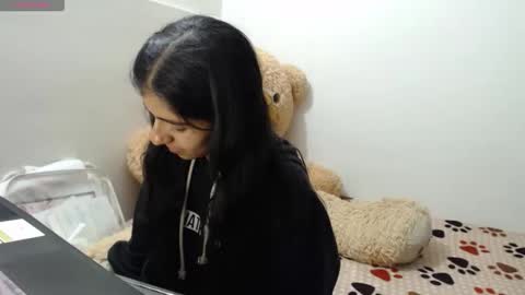 Anahi Browns online show from February 23, 11:13 pm