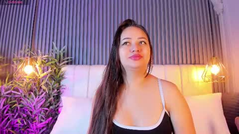 Snapshot of anaisclarkx chatting on June 17, 11:23 am Anais clark online show from June 17, 11:23 am