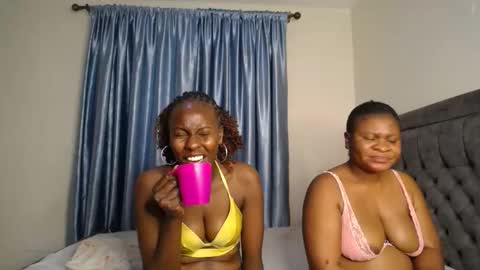 Snapshot of analeia_ chatting on September 25, 1:42 am Analeia online show from September 25, 1:42 am