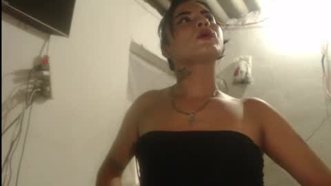 Analia smith online show from April 8, 8:31 pm