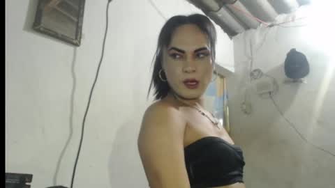 Snapshot of analia_smith chatting on May 16, 2:05 pm Analia smith online show from May 16, 2:05 pm