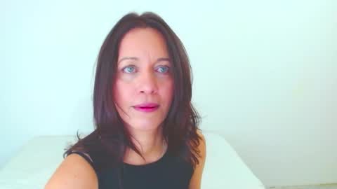 Snapshot of anapereira12 chatting on April 23, 4:09 pm anapereira12 online show from April 23, 4:09 pm