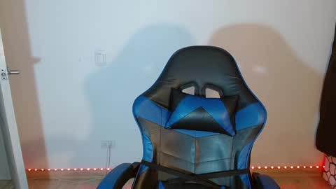 Snapshot of anarosse__ chatting on September 15, 12:54 am ana 3 online show from September 15, 12:54 am