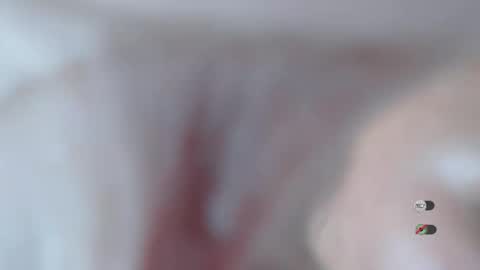 Snapshot of anaruru_ chatting on February 28, 5:04 pm ANA online show from February 28, 5:04 pm