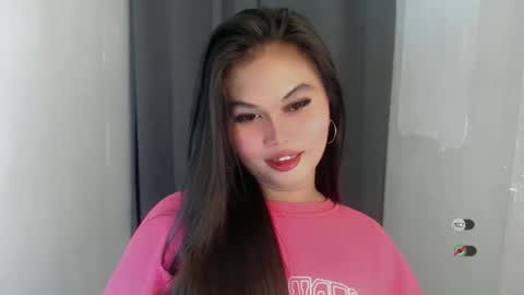 Snapshot of anaruru_ chatting on April 29, 5:17 pm ANA online show from April 29, 5:17 pm