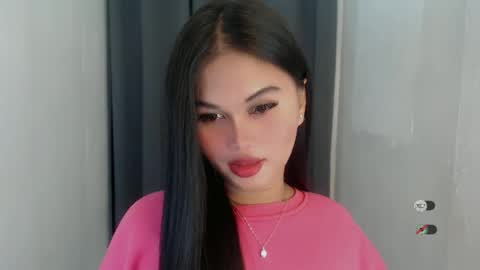 Snapshot of anaruru_ chatting on June 12, 1:10 pm ANA online show from June 12, 1:10 pm