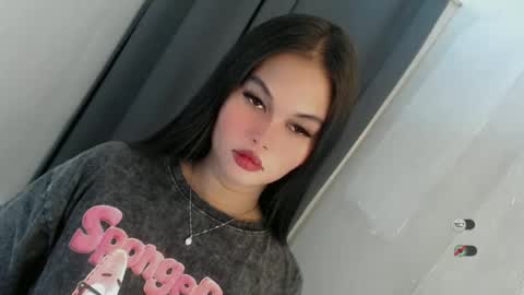 Snapshot of anaruru_ chatting on July 8, 12:42 pm ANA online show from July 8, 12:42 pm