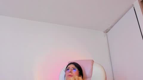 Anastacia online show from March 19, 1:53 am