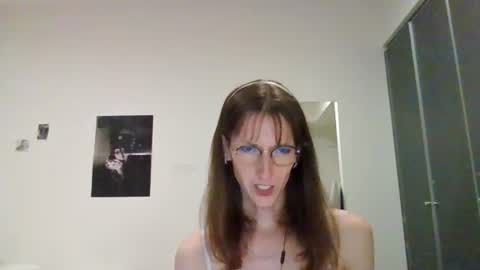 Snapshot of anastasia__122 chatting on July 6, 12:29 am anastasia__122 online show from July 6, 12:29 am
