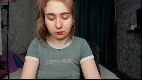 anna online show from March 1, 8:13 am