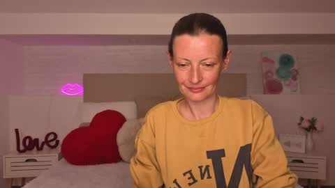 Snapshot of anastasia_skyy chatting on May 25, 8:26 pm Stacy online show from May 25, 8:26 pm