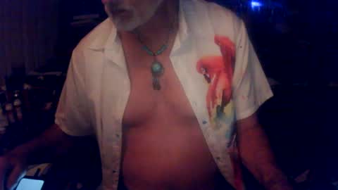 Snapshot of anchorman_707 chatting on June 2, 7:32 am anchorman_707 online show from June 2, 7:32 am