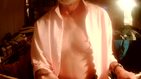 Snapshot of anchorman_707 chatting on July 19, 6:39 am anchorman_707 online show from July 19, 6:39 am