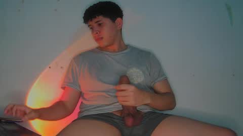 Snapshot of ancoder2912 chatting on May 26, 4:52 am Andres online show from May 26, 4:52 am
