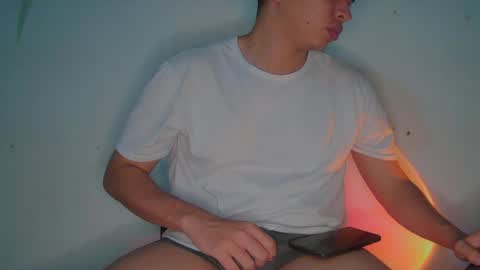 Snapshot of ancoder2912 chatting on May 27, 5:37 am Andres online show from May 27, 5:37 am