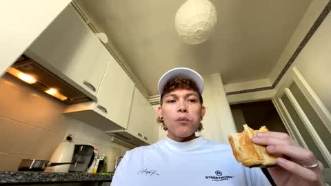 Snapshot of anddres_boss chatting on March 10, 12:59 pm Tell Me ANDRESS ----- online show from March 10, 12:59 pm