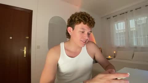 Snapshot of anddres_boss chatting on April 25, 1:41 pm Tell Me ANDRESS ----- online show from April 25, 1:41 pm