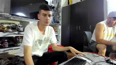 andemony online show from March 11, 5:35 am