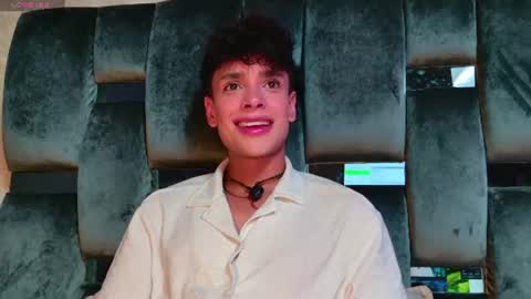Snapshot of ander_ashford77 chatting on June 17, 12:50 pm Ander online show from June 17, 12:50 pm