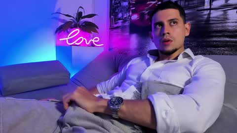 Snapshot of ander_perez chatting on February 24, 3:32 pm ANDER online show from February 24, 3:32 pm