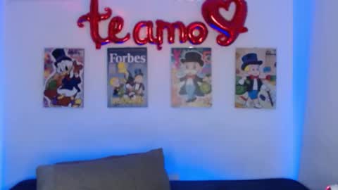 Snapshot of andersonz98 chatting on February 15, 4:25 am andersonZ98 online show from February 15, 4:25 am