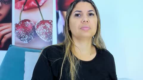 Andrea online show from January 13, 11:59 am