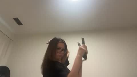 Snapshot of anditspinkxo chatting on June 30, 12:33 am anditspinkxo online show from June 30, 12:33 am