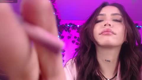 Andra de la Rosse online show from February 26, 9:19 am