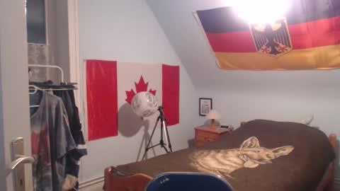 Snapshot of andre124231 chatting on October 30, 6:41 pm Andre online show from October 30, 6:41 pm