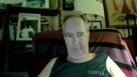 Snapshot of andre6045 chatting on October 5, 9:45 pm andre6045 online show from October 5, 9:45 pm