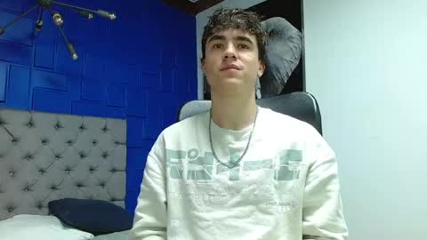 Snapshot of andre_parker chatting on December 7, 11:23 pm Andre Parker online show from December 7, 11:23 pm