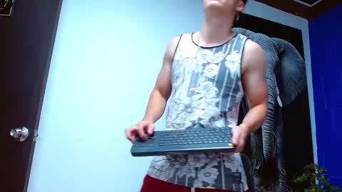 Snapshot of andre_parker chatting on January 23, 2:33 am Andre Parker online show from January 23, 2:33 am