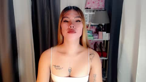 Snapshot of andrea06121998 chatting on April 25, 1:41 pm andrea06121998 online show from April 25, 1:41 pm