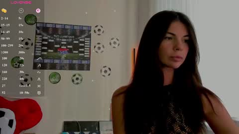 Snapshot of andrea__bass chatting on July 18, 2:43 pm andrea__bass online show from July 18, 2:43 pm