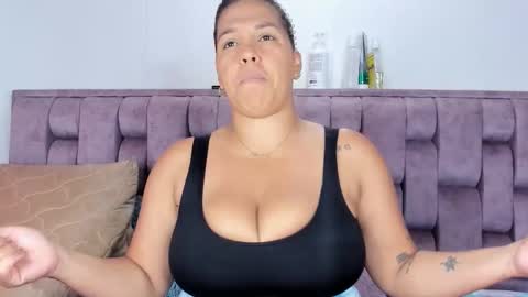 Andrea bigtits69 online show from February 8, 8:12 pm