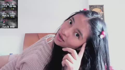 Snapshot of andrea_bonnie chatting on May 7, 8:58 pm andrea_bonnie online show from May 7, 8:58 pm