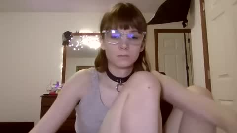 andrea online show from December 6, 4:47 am