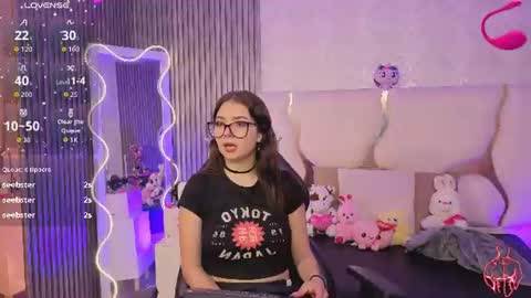 Snapshot of andrea_tay1 chatting on July 9, 7:18 pm andrea_tay1 online show from July 9, 7:18 pm