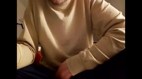 Snapshot of andreai1988 chatting on February 28, 7:42 am andreai1988 online show from February 28, 7:42 am