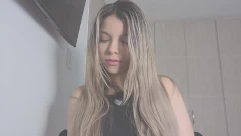 andreau 19 online show from January 14, 1:28 pm