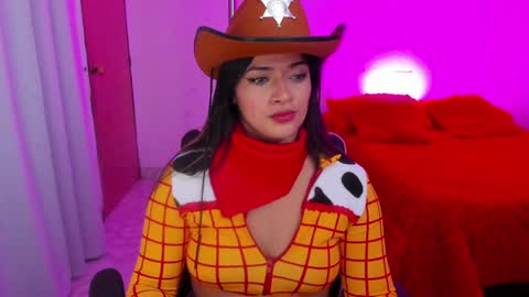 Snapshot of andreeart chatting on January 13, 2:28 am ig online show from January 13, 2:28 am