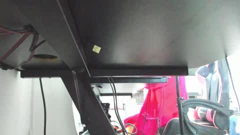 andrees_s online show from November 10, 6:51 pm